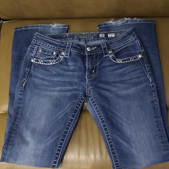 Miss Me Jeans - Picture 4 of 8